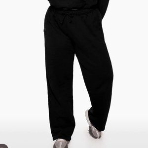 LAST CHANCE Set Active Black High Rise Wide Leg Sweatpants